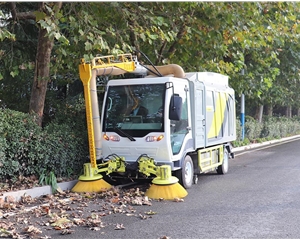 純電動樹葉收集車